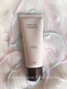 Mary Kay Lumivie Foaming Cleanser
